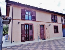 Graziosa villetta con 330 mq di spazio esterno