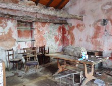 Rustico con palmento e 500 mq di terreno