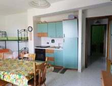 Bivano arredato con splendida vista mare ed Etna