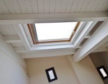 Ampia e luminosa mansarda in antico e signorile palazzo totalmente ristrutturato