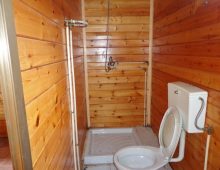 Piccola casetta prefabbricata con 2000 mq di terreno e meravigliosa vista mare