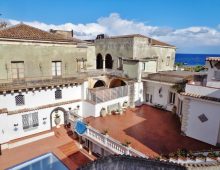 Luminoso attico di 140 mq con ampia terrazza panoramica vista mare