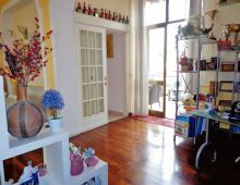 Luminoso attico ben rifinito sito al 4° piano con mansarda e garage