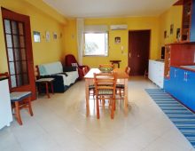 Ampio e confortevole 3 vani in residence con ingresso indipendente
