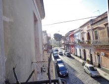 Ampia casa singola sita al piano terra con terrazza edificabile