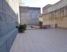 Ampia casa singola sita al piano terra con terrazza edificabile