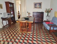 Ampia casa singola sita al piano terra con terrazza edificabile