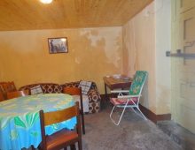 Terreno con rustico e palmento