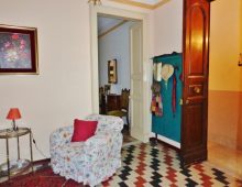 Casa singola sita al primo piano vicino Piazza San Pietro