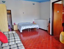 Casa singola sita al primo piano vicino Piazza San Pietro