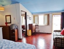 Casa singola sita al primo piano vicino Piazza San Pietro