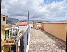 Casa singola sita al primo piano vicino Piazza San Pietro