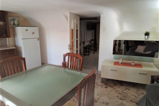 Mansarda arredata sita al secondo piano in pieno centro storico