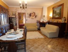 Ampia casa Indipendente a pochi passi dal centro
