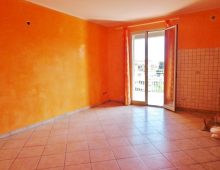 Trivani di recente costruzione con garage.