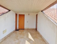 Mansarda con posto auto