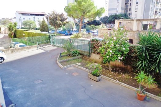 Ampio e luminoso 4 vani più accessori e garage