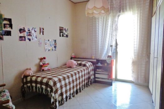 Ampio e luminoso 4 vani più accessori e garage