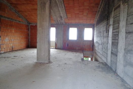 Villette da rifinire in zona panoramica