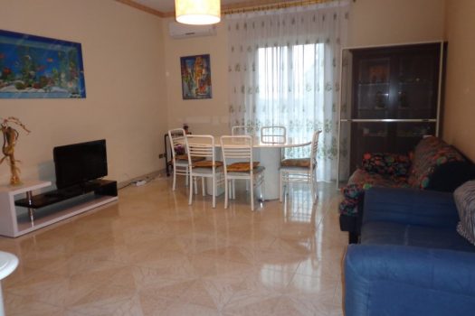 Ampio 3 vani in zona centrale, residenziale e tranquillo