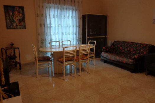 Ampio 3 vani in zona centrale, residenziale e tranquillo