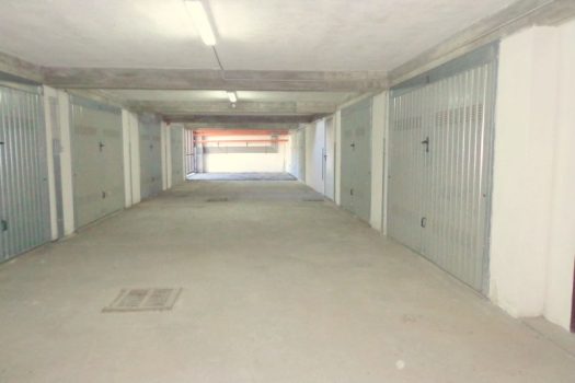 Luminoso appartamento nuovo arredato con garage