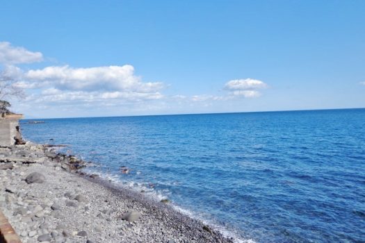 Esclusivo appartamento in villa sul mare