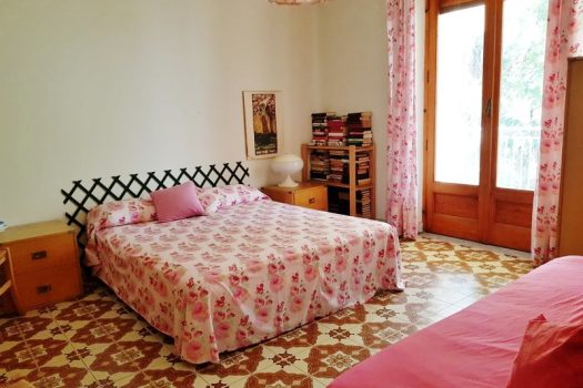 Esclusivo appartamento in villa sul mare