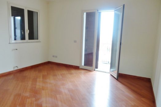 Ville singole su 4 livelli con 400 mq di giardino