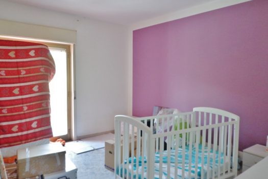 3 vani vuoto con ampio garage al centro del paese