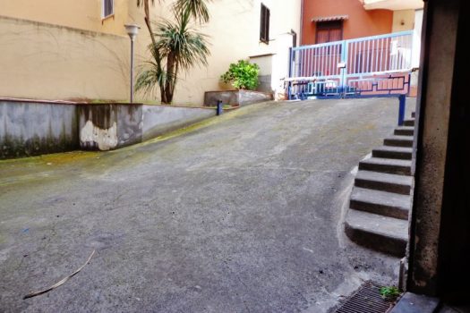 Esclusivo attico con terrazzo con meraviglioso affaccio sul mare