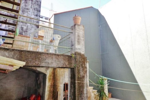 Storico appartamento singolo a pochi centinaia di mt da Piazza San Pietro con ampio garage