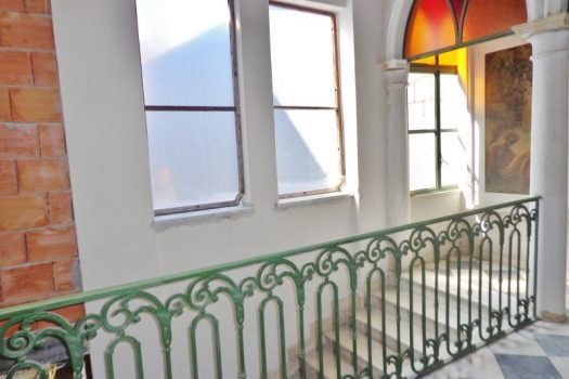 Storico appartamento singolo a pochi centinaia di mt da Piazza San Pietro con ampio garage