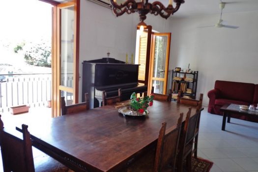 Luminoso appartamento con ampio garage