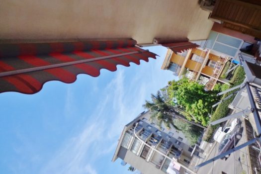 Luminoso appartamento con ampio garage