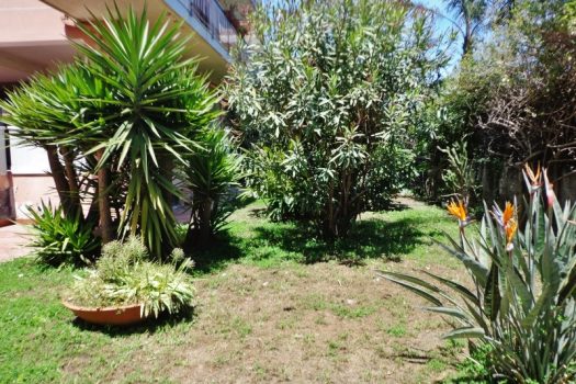 Luminoso appartamento con ampio garage