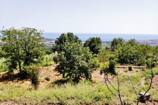 Splendido terreno panoramico ideale per realizzazione villa singola