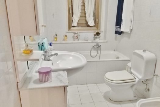 3 vani con ampia terrazza e garage a pochi passi da P.zza Carmine