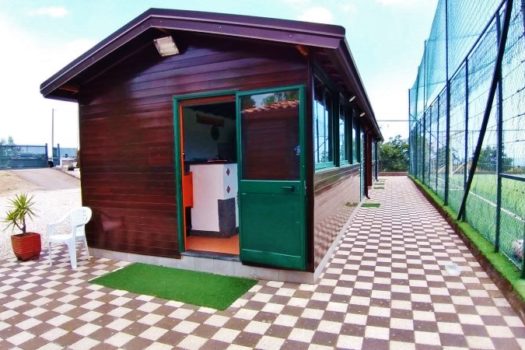 Impianto sportivo con 2 campi di calcetto uno polifunzionale angolo bar e ampio parcheggio privato