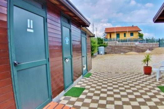 Impianto sportivo con 2 campi di calcetto uno polifunzionale angolo bar e ampio parcheggio privato