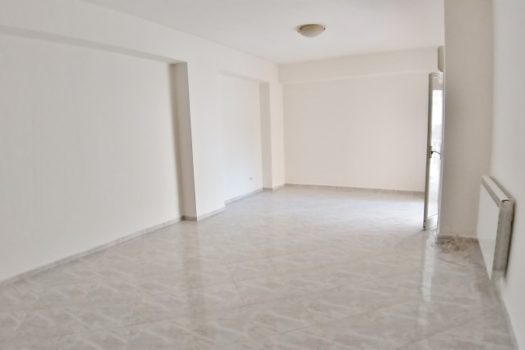 4 vani vuoto semi indipendente con terrazzo e garage