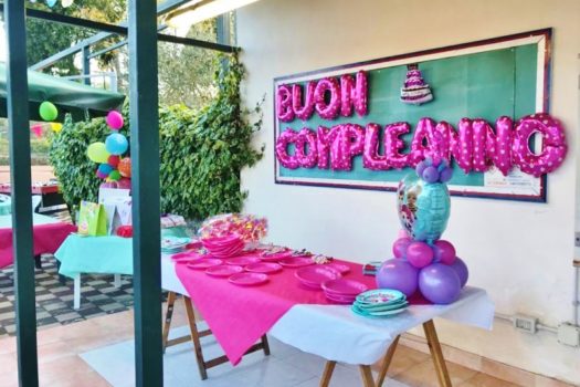 Impianto sportivo con 2 campi di calcetto uno polifunzionale angolo bar e ampio parcheggio privato