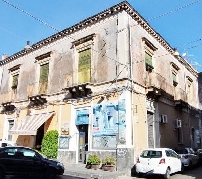 Splendido appartamento singolo in storico palazzo dell’800