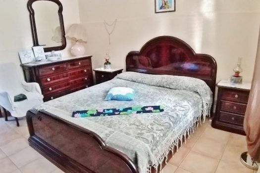Graziosa casa indipendente totalmente ristrutturata con 300 mq di giardino