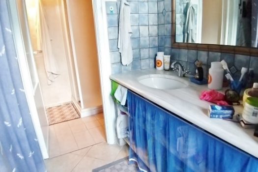 Graziosa casa indipendente totalmente ristrutturata con 300 mq di giardino