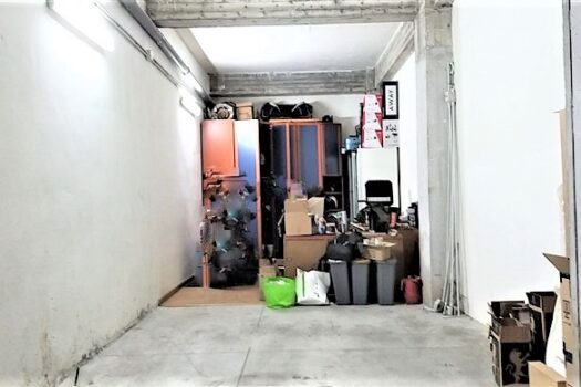 Grazioso 3 vani rifinito con parquet e ampio garage