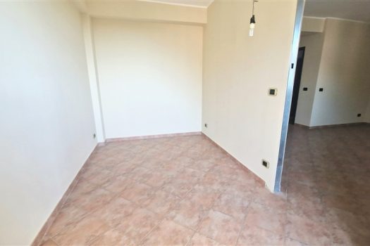 Luminoso e panoramico appartamento con mansarda e ampio garage